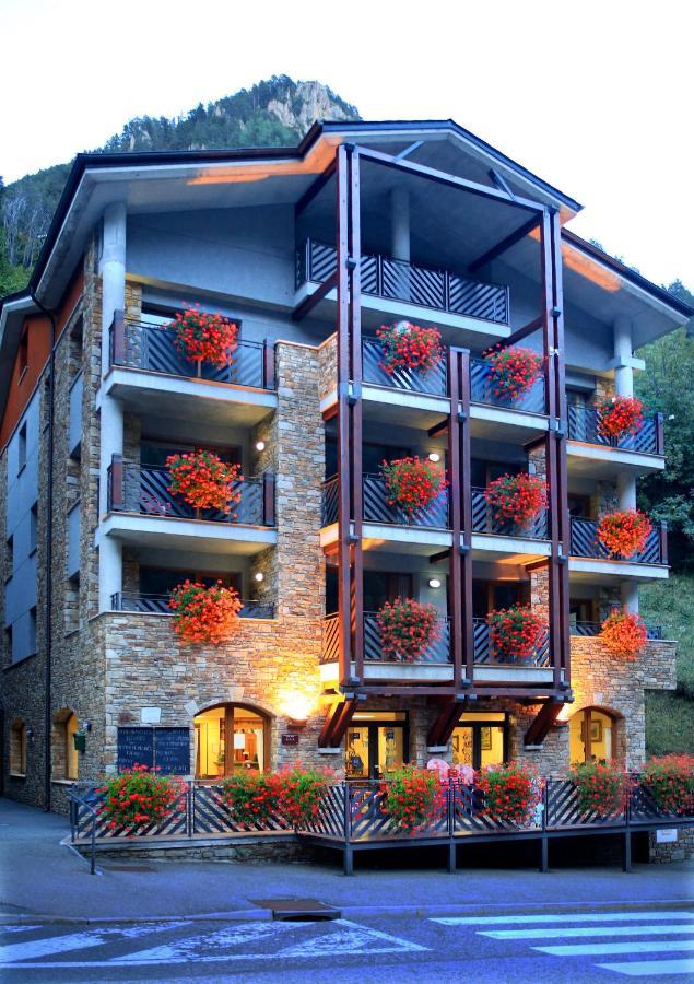 Vista Arinsal Apartments Εξωτερικό φωτογραφία